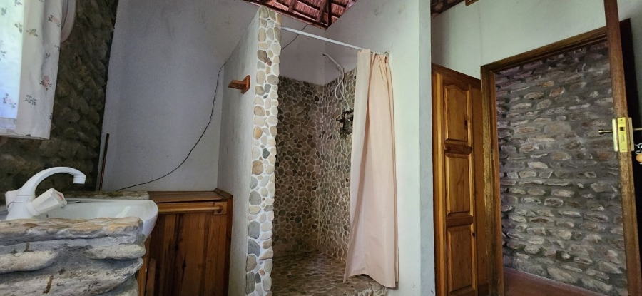 10 Bedroom Property for Sale in Joubertina Eastern Cape